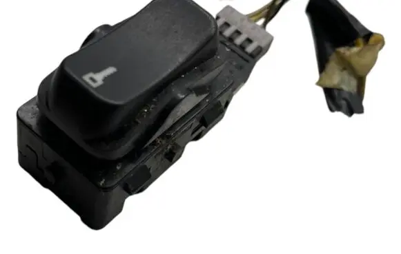 Saab 9-5 Central locking switch button 4617593 V841K