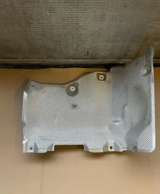 Exhaust heat shield