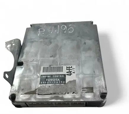 Toyota Corolla E120 E130 Engine control unit/module ECU 896611A790