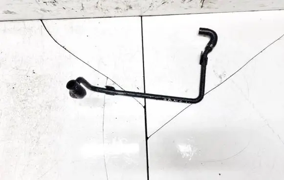 Volvo S40, V40 Engine coolant pipe/hose