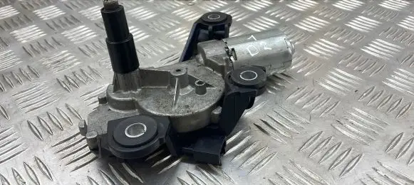 Nissan Qashqai+2 Rear window wiper motor 28710JD000