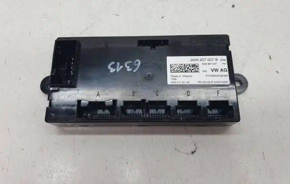 Skoda Octavia Mk4 Central body control module 3WA907007B