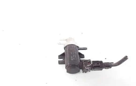 Audi A3 S3 8L Turbo solenoid valve 1H0906627A 72190325 98T286