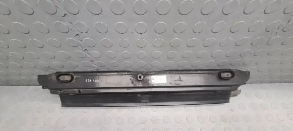 BMW 5 E60 E61 Radiator trim 7787830