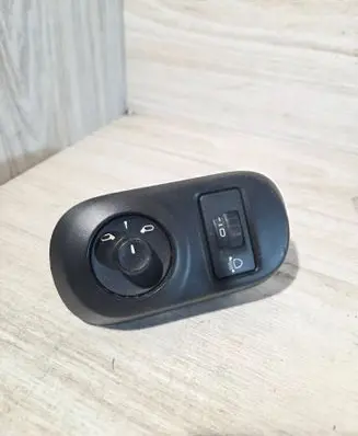 Citroen C4 Cactus Wing mirror switch 96673722ZD