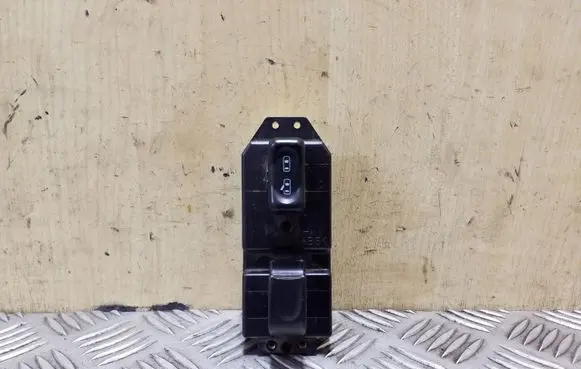 Opel Frontera B Electric window control switch 8971745852