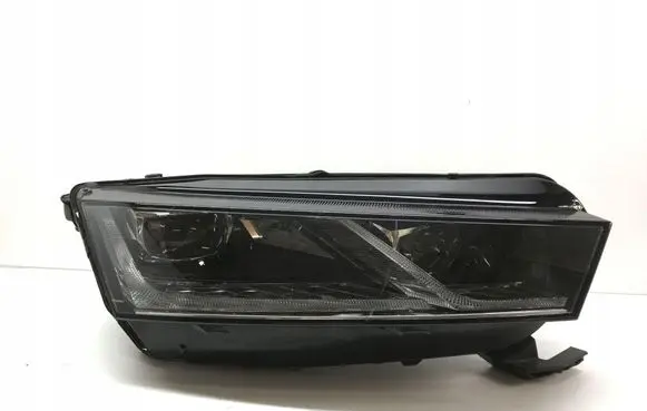 Skoda Octavia Mk4 Headlight/headlamp 5E4941016A