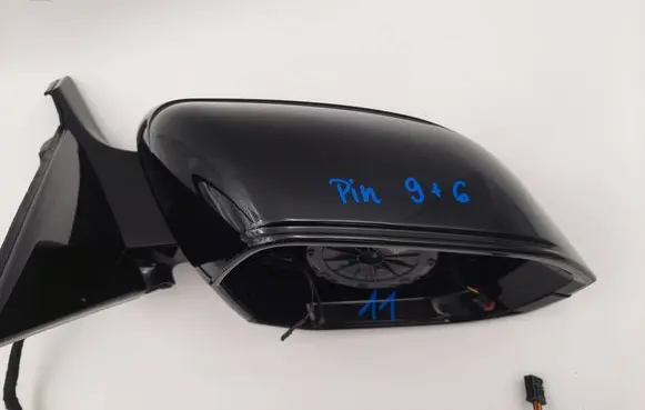 BMW 7 G70 Front door electric wing mirror