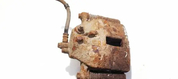 Nissan Primera Front brake caliper