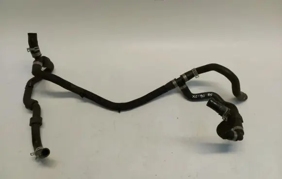 Volvo XC90 Engine coolant pipe/hose 32249593