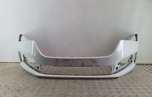 Skoda Scala Front bumper 657807221