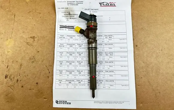 BMW 5 E60 E61 Fuel injector 7794435