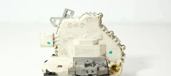 Audi A6 C7 Front door lock 8J1837015C