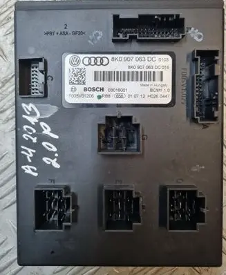 Audi A4 S4 B8 8K Comfort/convenience module 8K0907063DC