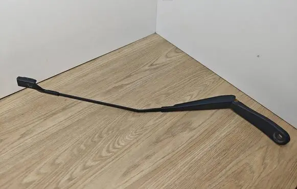 Volvo S80 Front wiper blade arm 30655054
