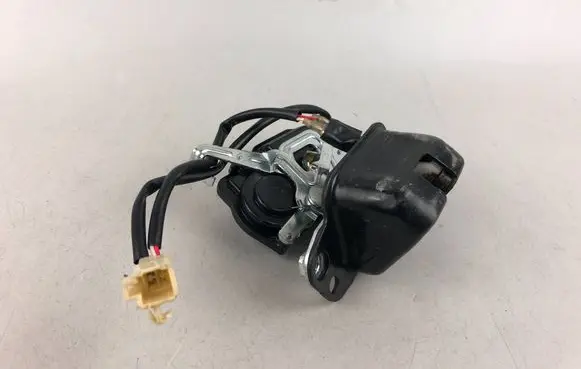 Subaru Tribeca Tailgate/trunk/boot lock/catch/latch 