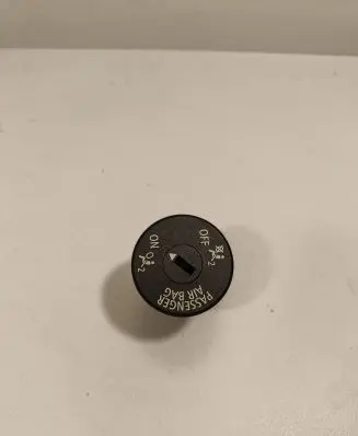 BMW 5 F10 F11 Passenger airbag on/off switch 9196886 6131