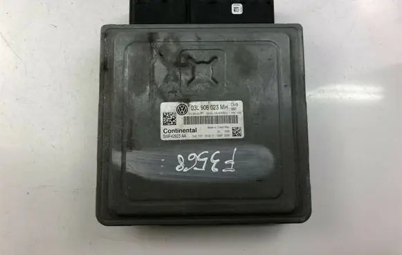 Volkswagen Polo V 6R Other control units/modules 03L906023MH F3568
