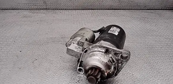 Audi A2 Starter motor 111900 230526 E032111900