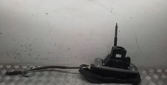 Porsche Macan (95B) Gear shifter/selector 95B713041D