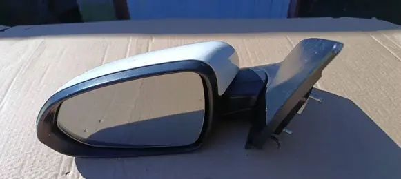 KIA Rio Front door electric wing mirror 