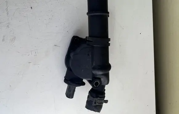 Seat Altea XL Thermostat housing 03G121132B