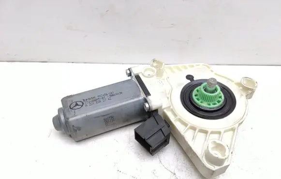 Mercedes-Benz S W221 Front door window regulator motor A2218202742