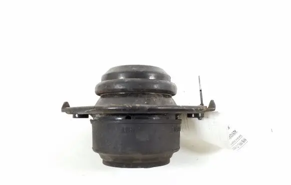 Mercedes-Benz ML W164 Engine mount bracket A2512404417