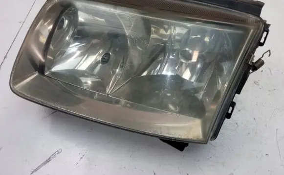 Volkswagen Polo III 6N 6N2 6NF Headlight/headlamp HELLA96381700