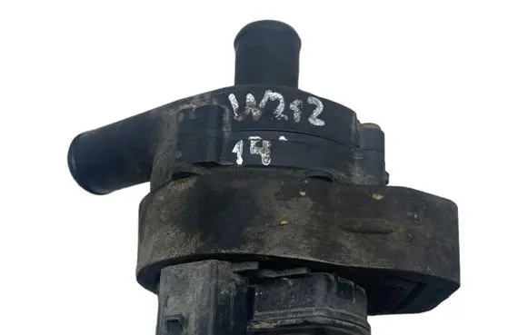 Mercedes-Benz E W212 Electric auxiliary coolant/water pump A0002010340 3130591239