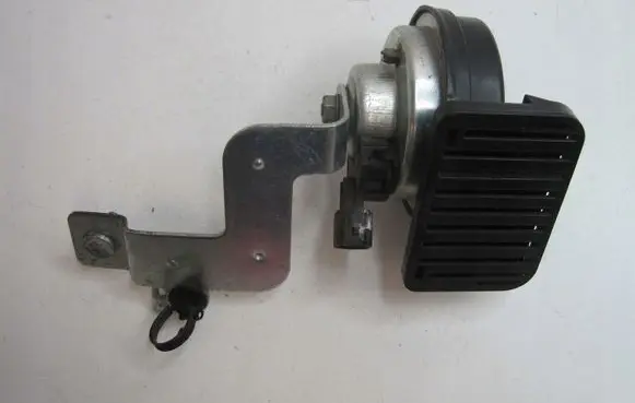 Ford B-MAX Horn signal AV1T13802AB