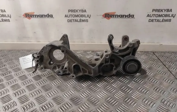 Volkswagen Transporter - Caravelle T5 Generator/alternator bracket 03L903143J