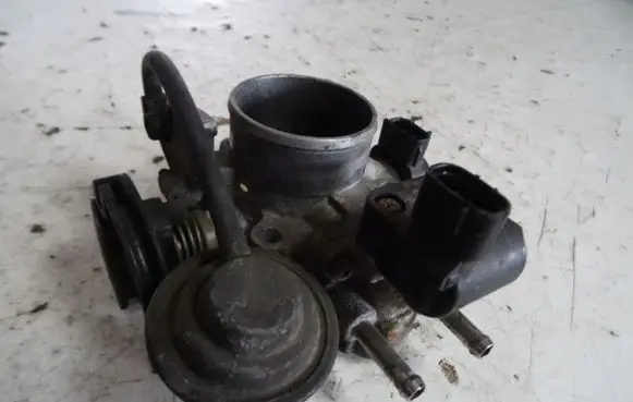 Toyota Yaris Throttle valve 8945220130