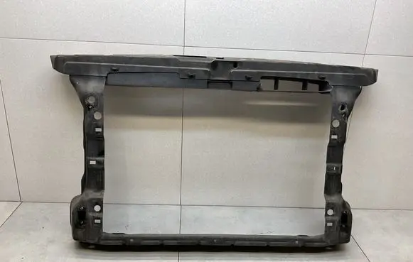 Skoda Yeti (5L) Radiator support slam panel 5L0805591