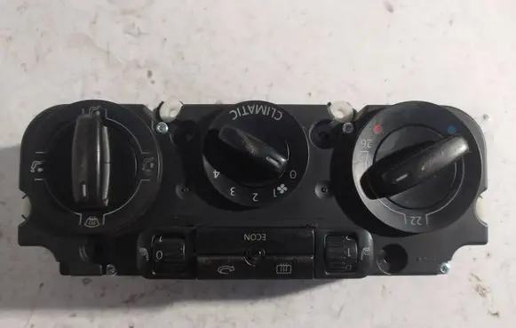 Volkswagen Golf V Climate control unit 1K0820047FJ