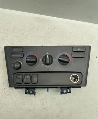Volvo S60 Air conditioning (A/C) switch 7923