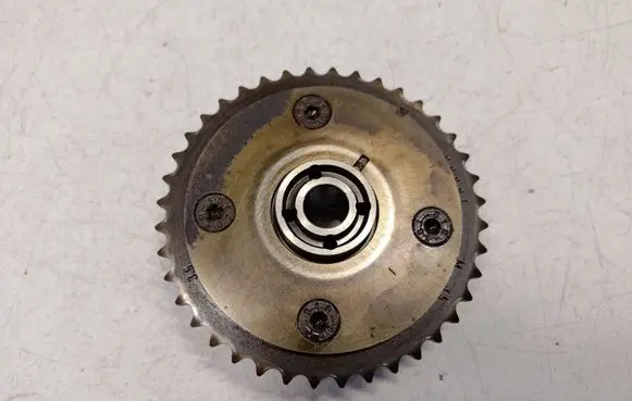 Mini One - Cooper Coupe R56 Camshaft pulley/ VANOS 7545862 11367545862