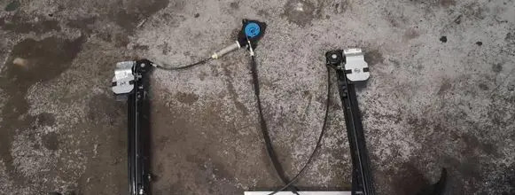 Mini One - Cooper Coupe R56 Front door electric window regulator 8820012