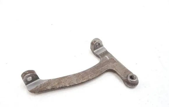 Mercedes-Benz CLS C257 Engine mounting bracket A6560960800