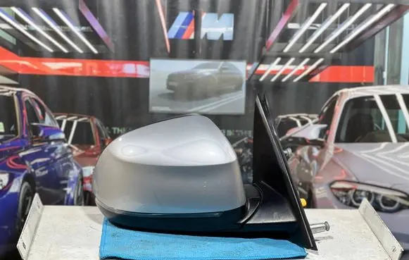 BMW X4 F26 Front door electric wing mirror 