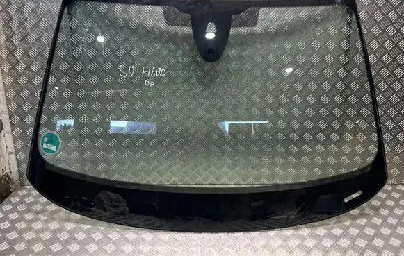 Audi A5 Front windscreen/windshield window E000233 E2043R01475
