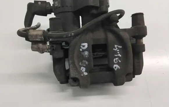 Subaru Forester SK Rear brake caliper 26620SJ000