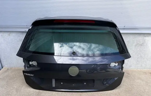 Volkswagen PASSAT B8 Tailgate/trunk/boot lid LB7R