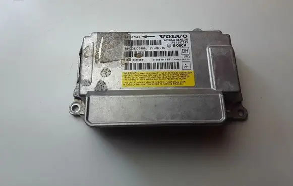 Volvo S60 Airbag control unit/module 31387523