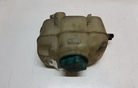 Volvo V70 Coolant expansion tank/reservoir