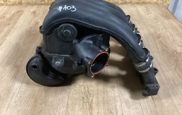 Audi A4 S4 B6 8E 8H Intake manifold 06B133216 06B133210