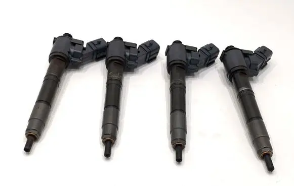 Volvo XC60 Fuel injectors set 31452113