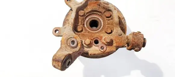 Rear wheel hub
