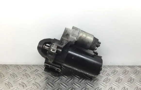 BMW 5 F10 F11 Starter motor 8506657 12418506657 0001148010