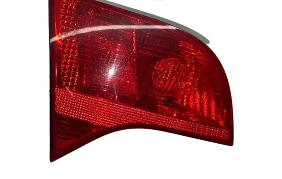 Audi A4 S4 B7 8E 8H Tailgate rear/tail lights 8E9945093A 484501 ULO749001
